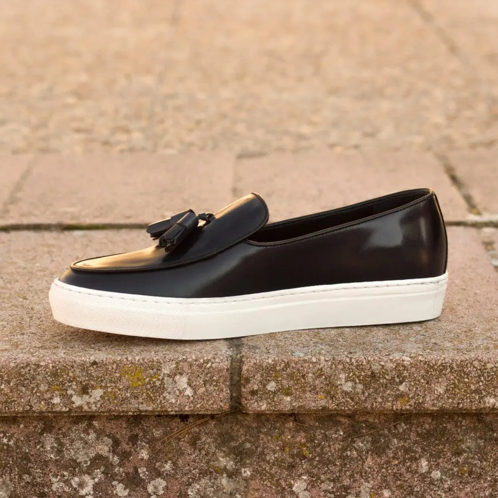 Mathew Full Black Tassel Loafer Sneaker