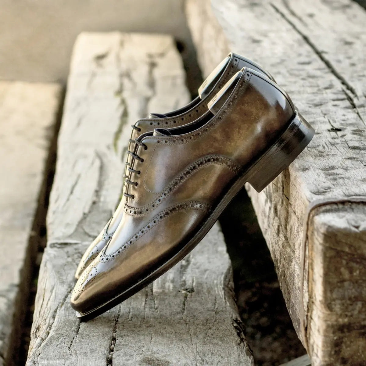 Marble Shade Texture Wingtip Premium Brogue Shoes