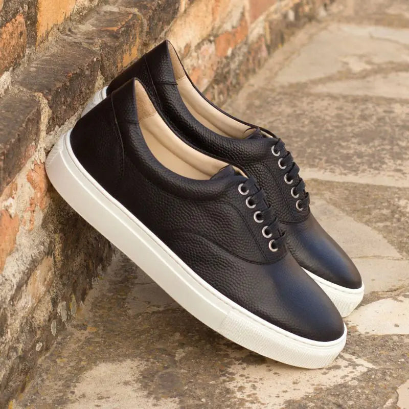 Christopher Black Low Top Sneaker