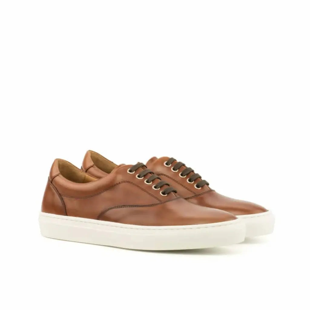 Alex Tan Low Top Sneaker